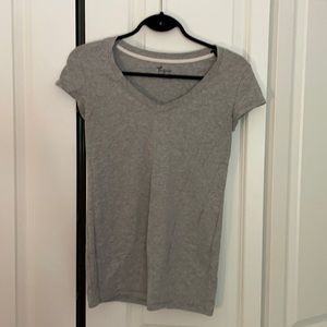Grey maternity tee